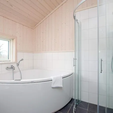 Premium Baltic With Private بيت للعطل Großenbrode